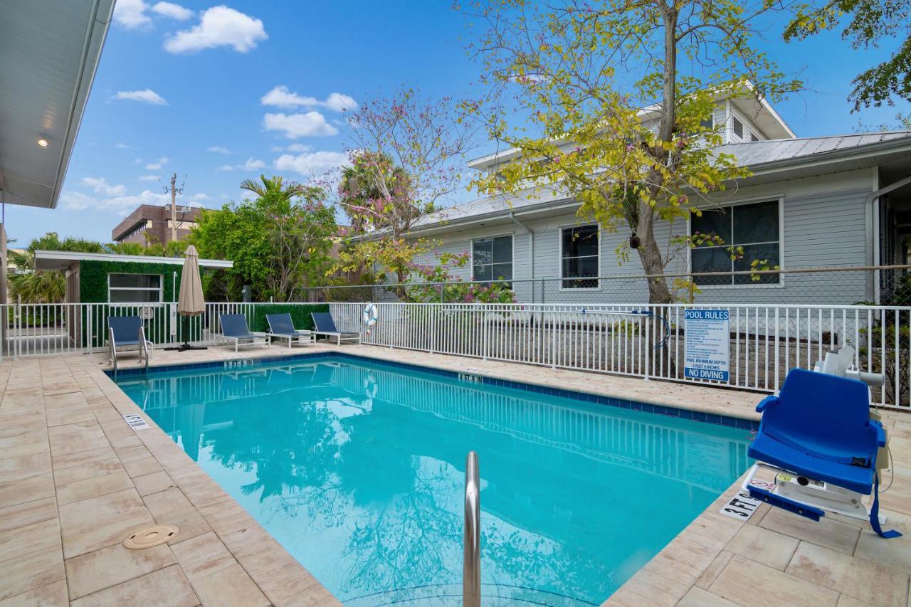 Coastal Paradise 815 Naples Exterior photo